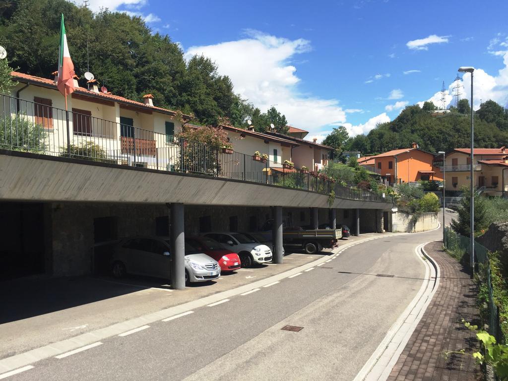 Anna Apartments Castro (Lombardy) Exterior foto
